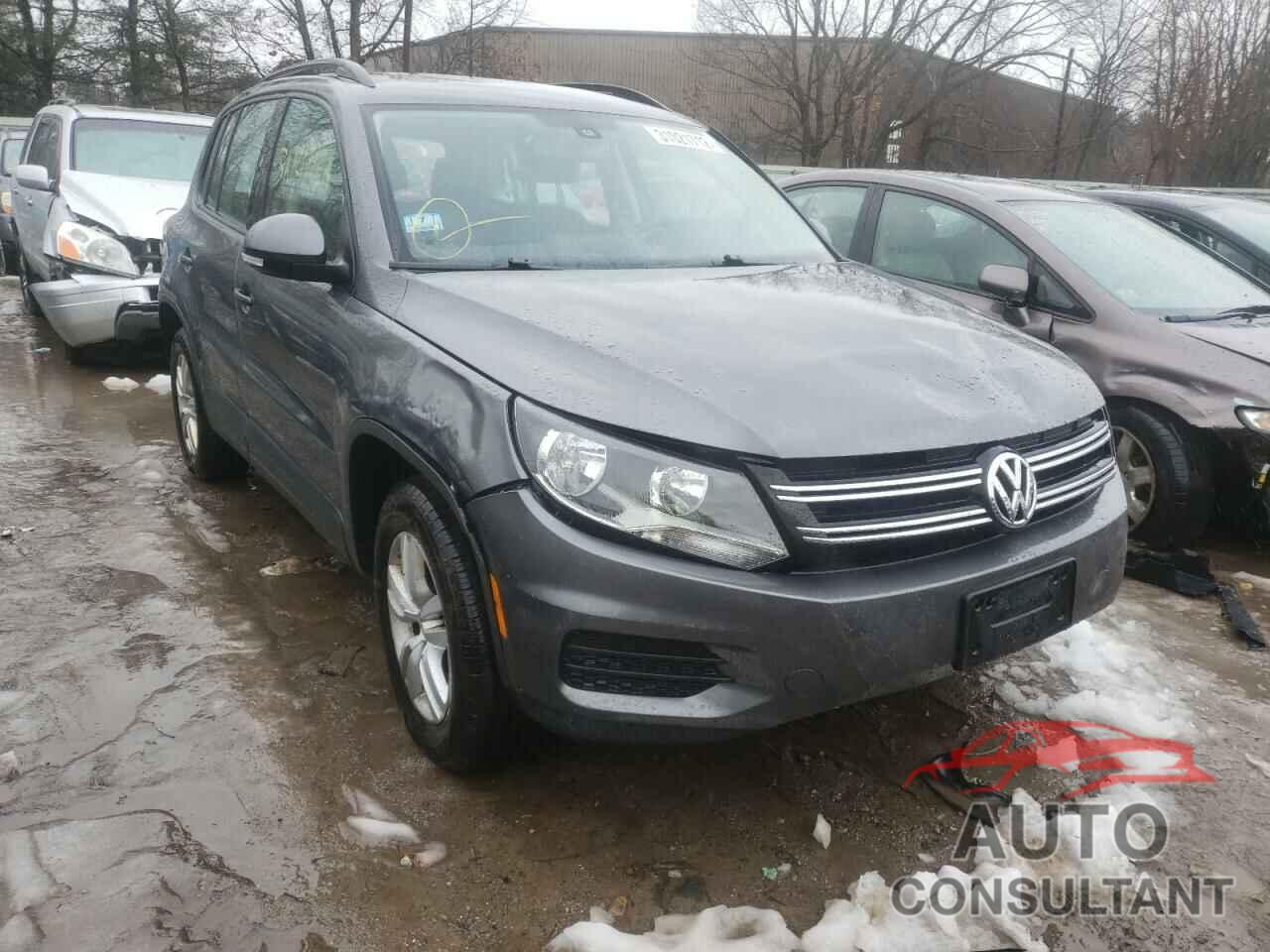 VOLKSWAGEN TIGUAN 2016 - WVGBV7AX9GW538486