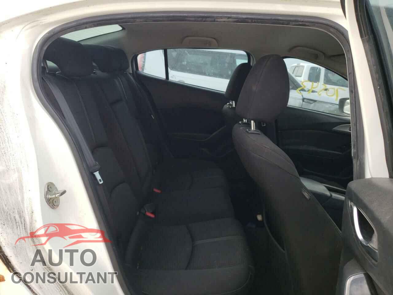 MAZDA 3 2017 - 3MZBN1U78HM141119