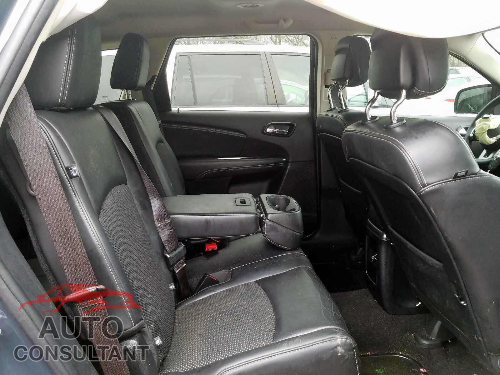 DODGE JOURNEY 2018 - 19XFC2F52GE029100