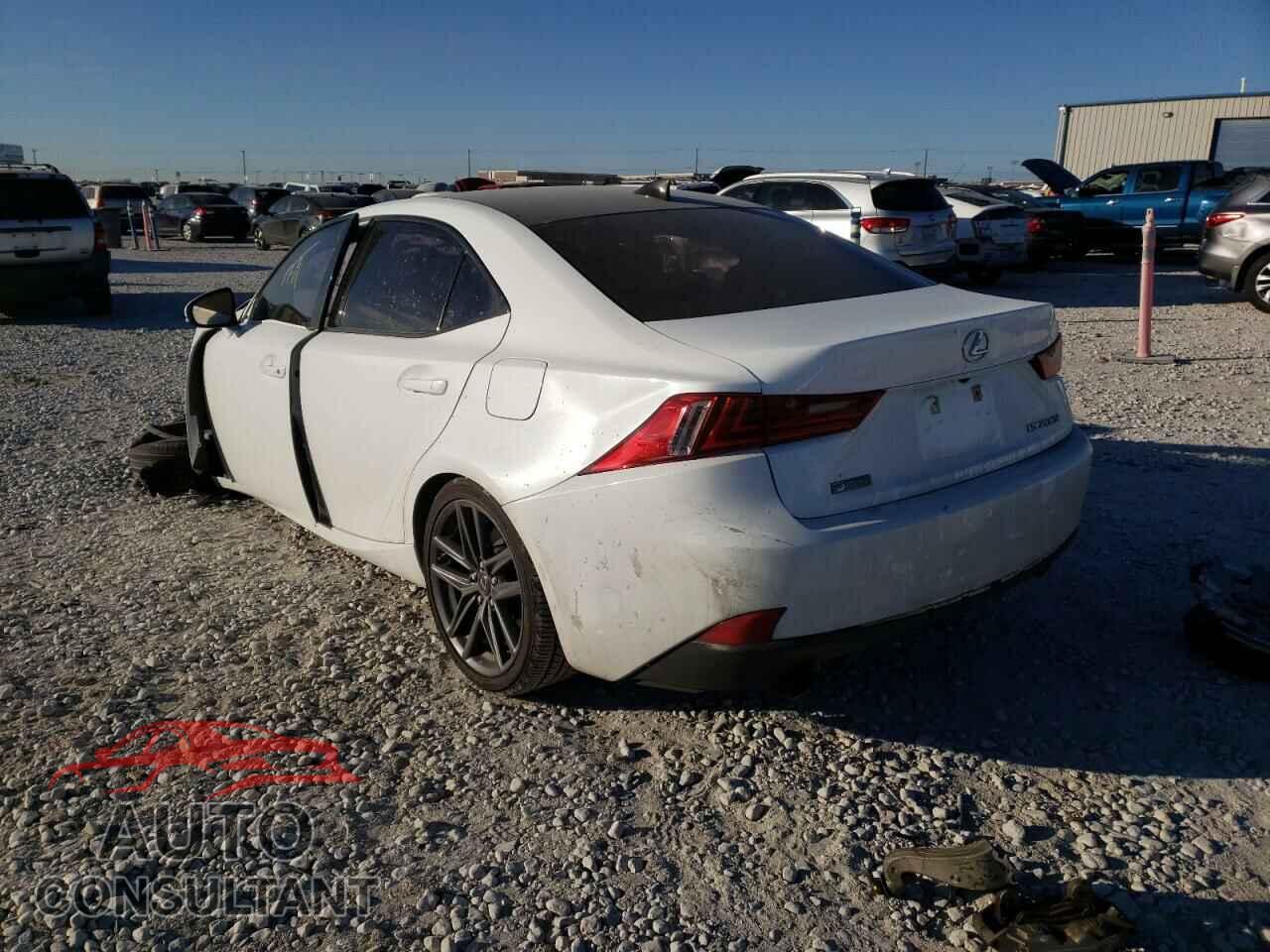 LEXUS IS 2016 - JTHBA1D23G5008287