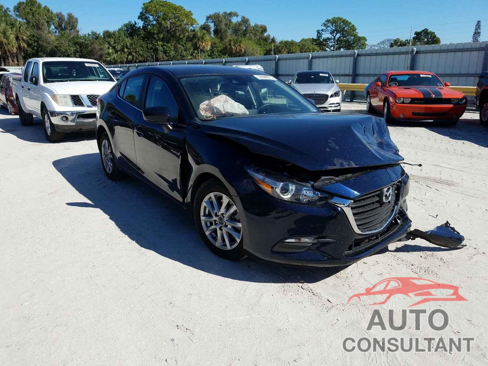 MAZDA 3 2018 - 5YFEPMAE3NP287348