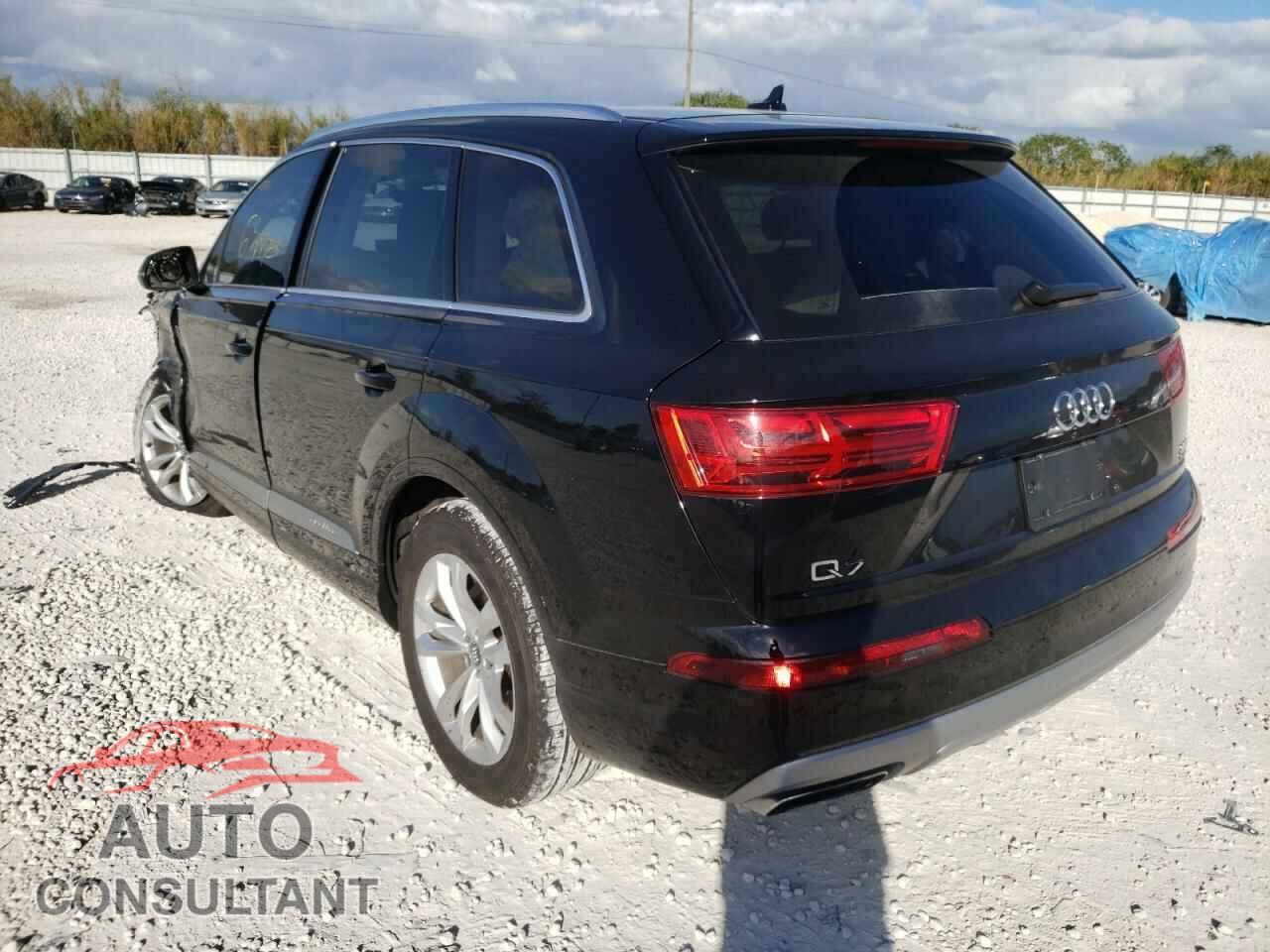 AUDI Q7 2018 - WA1LAAF72JD034417