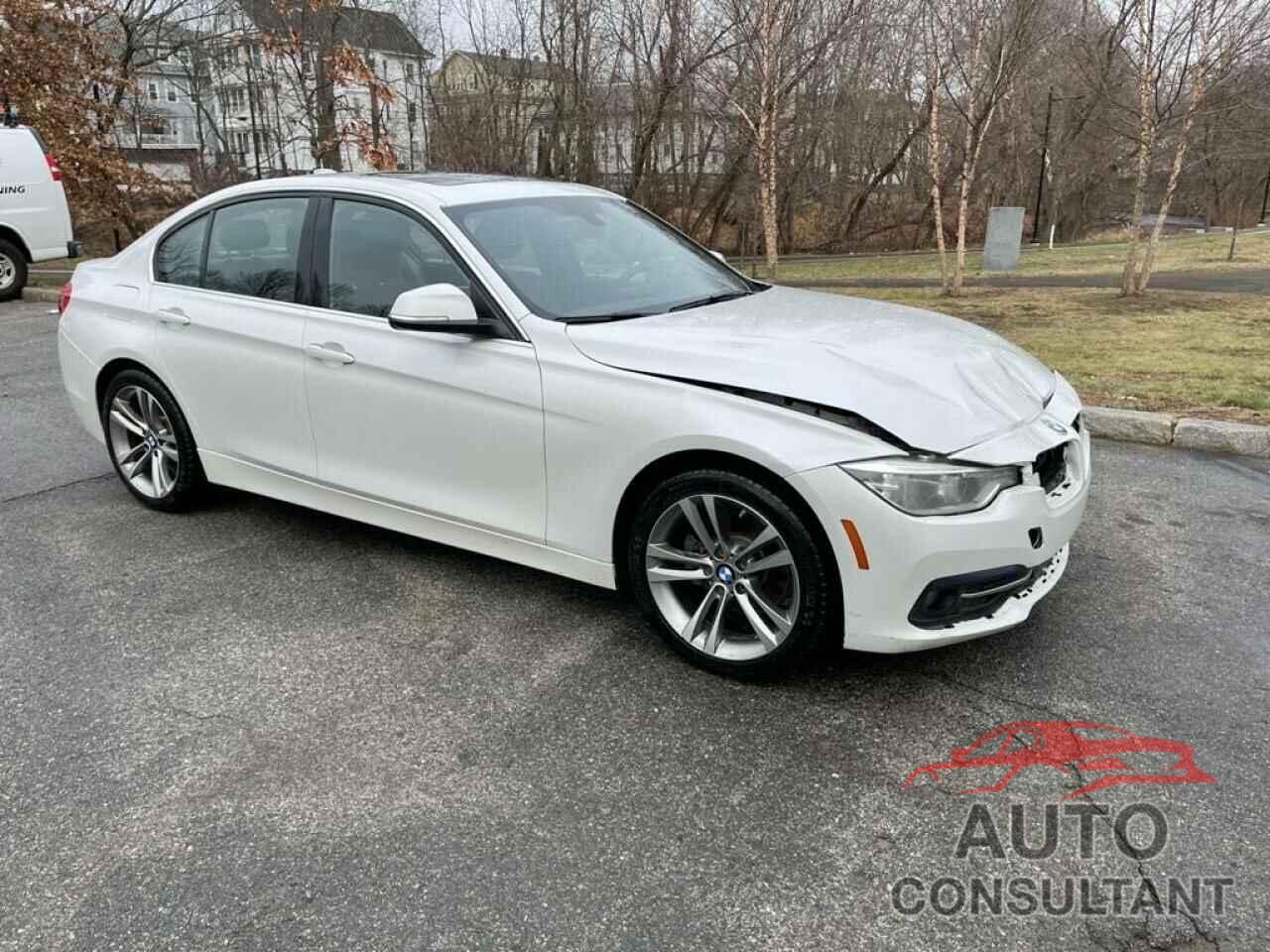 BMW 3 SERIES 2018 - WBA8D9G57JNU72369