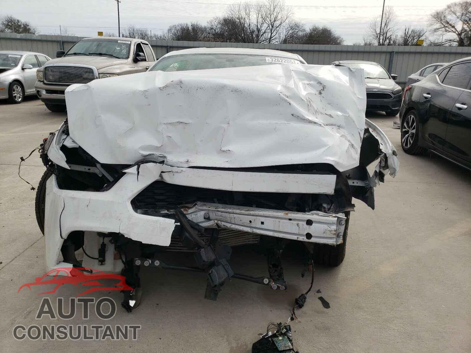 FORD MUSTANG 2017 - 1FA6P8TH8H5279501