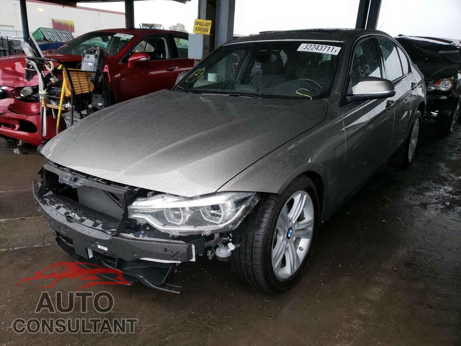BMW 3 SERIES 2016 - WBA8E9G56GNU29051
