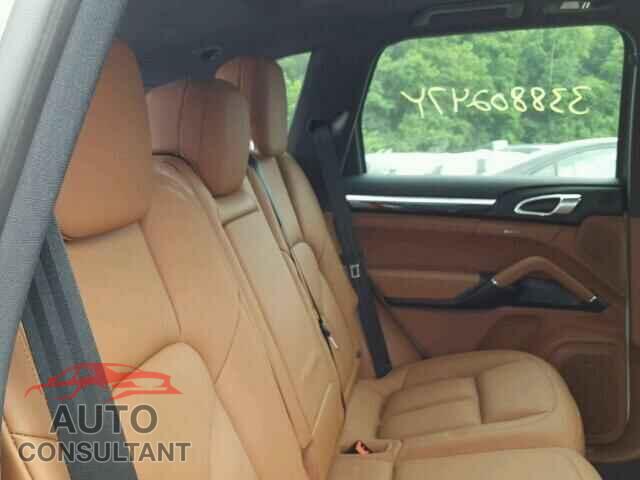 PORSCHE CAYENNE 2017 - WP1AE2A25HLA73553