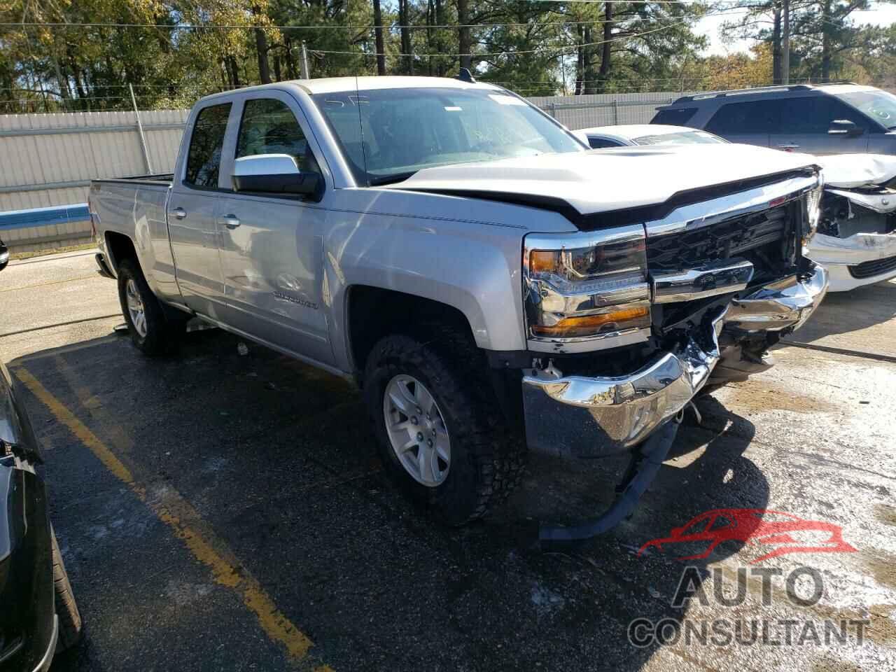 CHEVROLET SILVERADO 2018 - 1GCVKREH7JZ317516