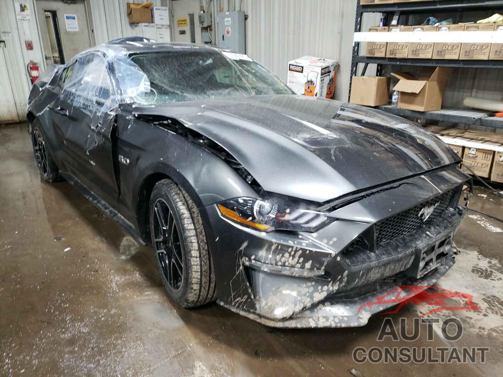 FORD MUSTANG 2020 - 1FA6P8CF3L5111899