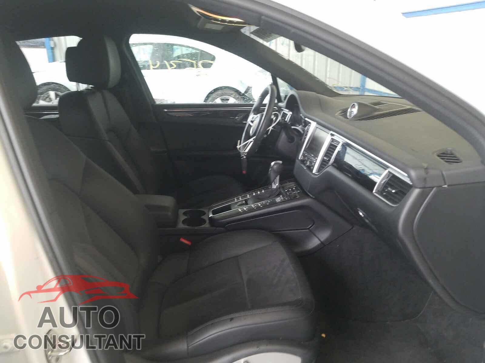 PORSCHE MACAN 2016 - WP1AB2A58GLB42740