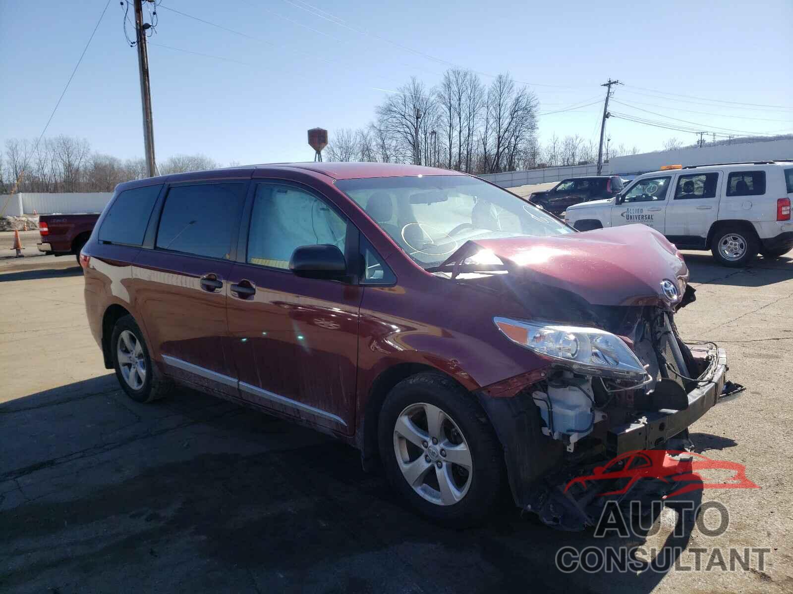 TOYOTA SIENNA 2017 - 5TDZZ3DC5HS840917