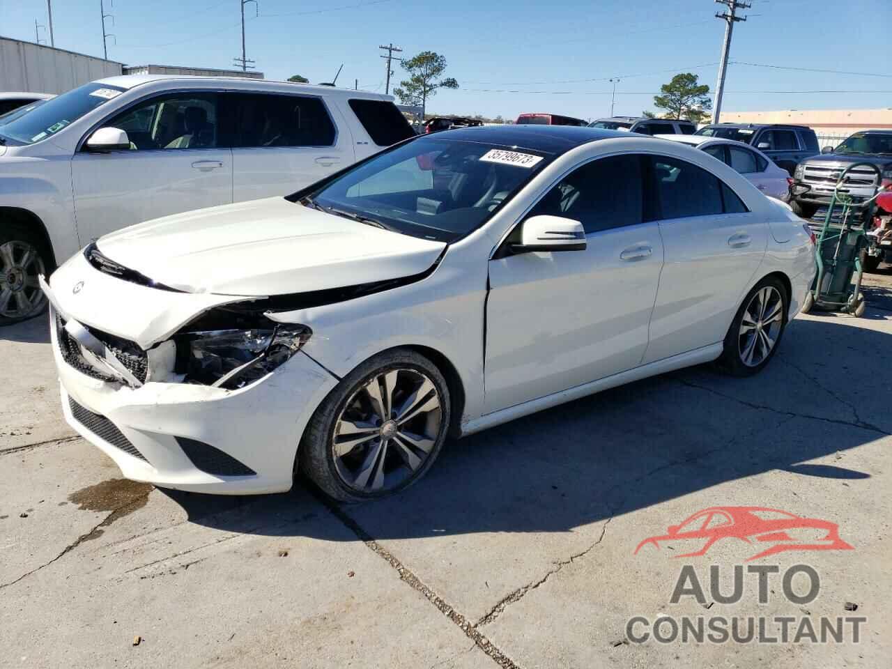 MERCEDES-BENZ CLA-CLASS 2015 - WDDSJ4EB3FN270784