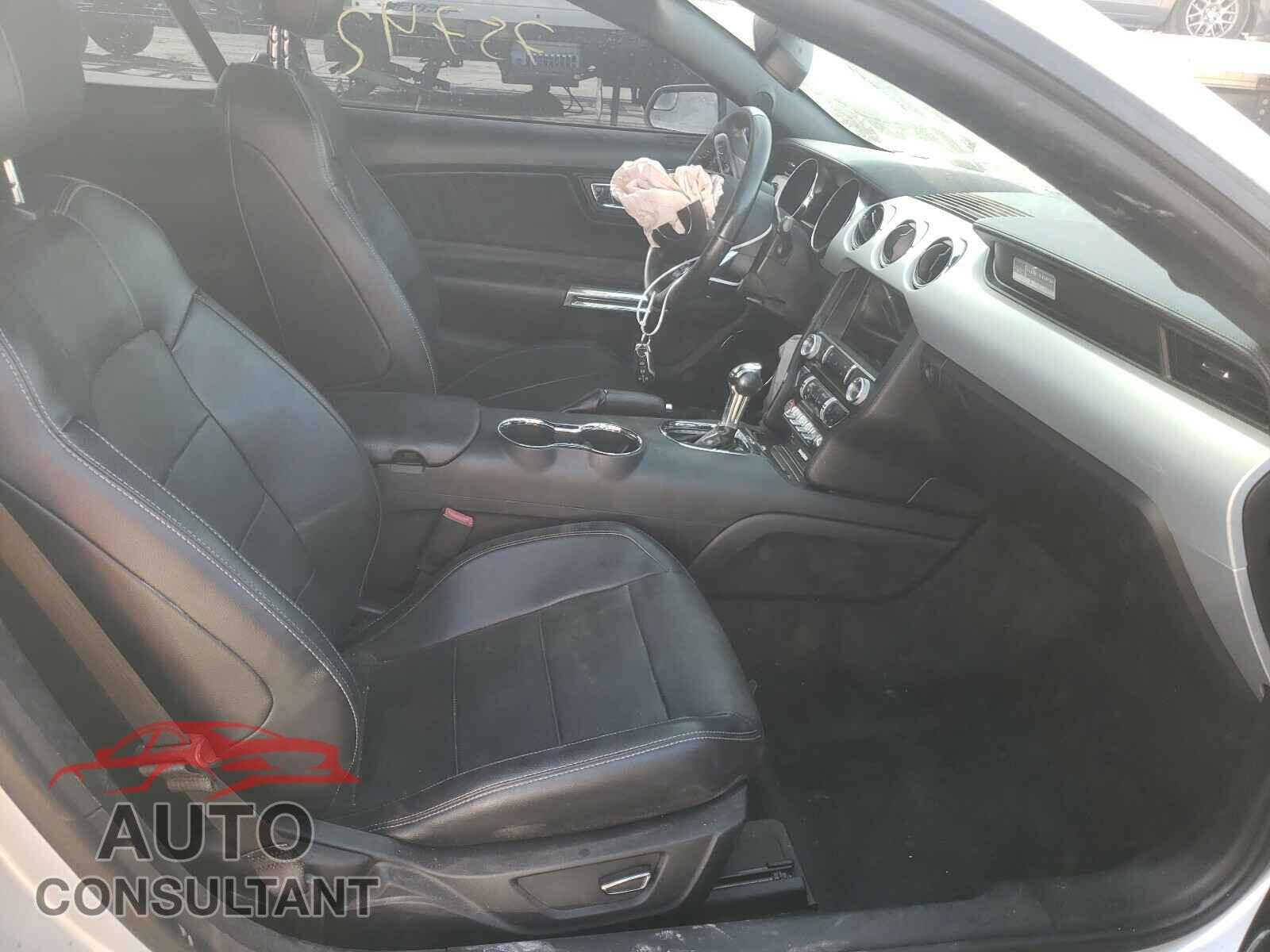 FORD MUSTANG 2016 - 1FATP8UH4G5307326