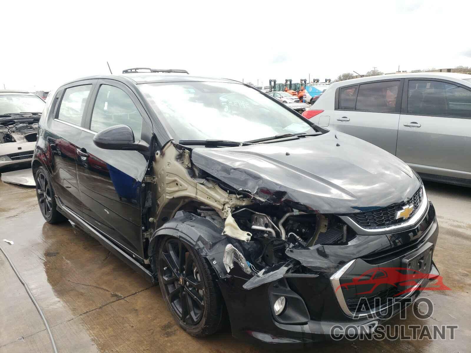CHEVROLET SONIC 2017 - 1G1JF6SB9H4160458