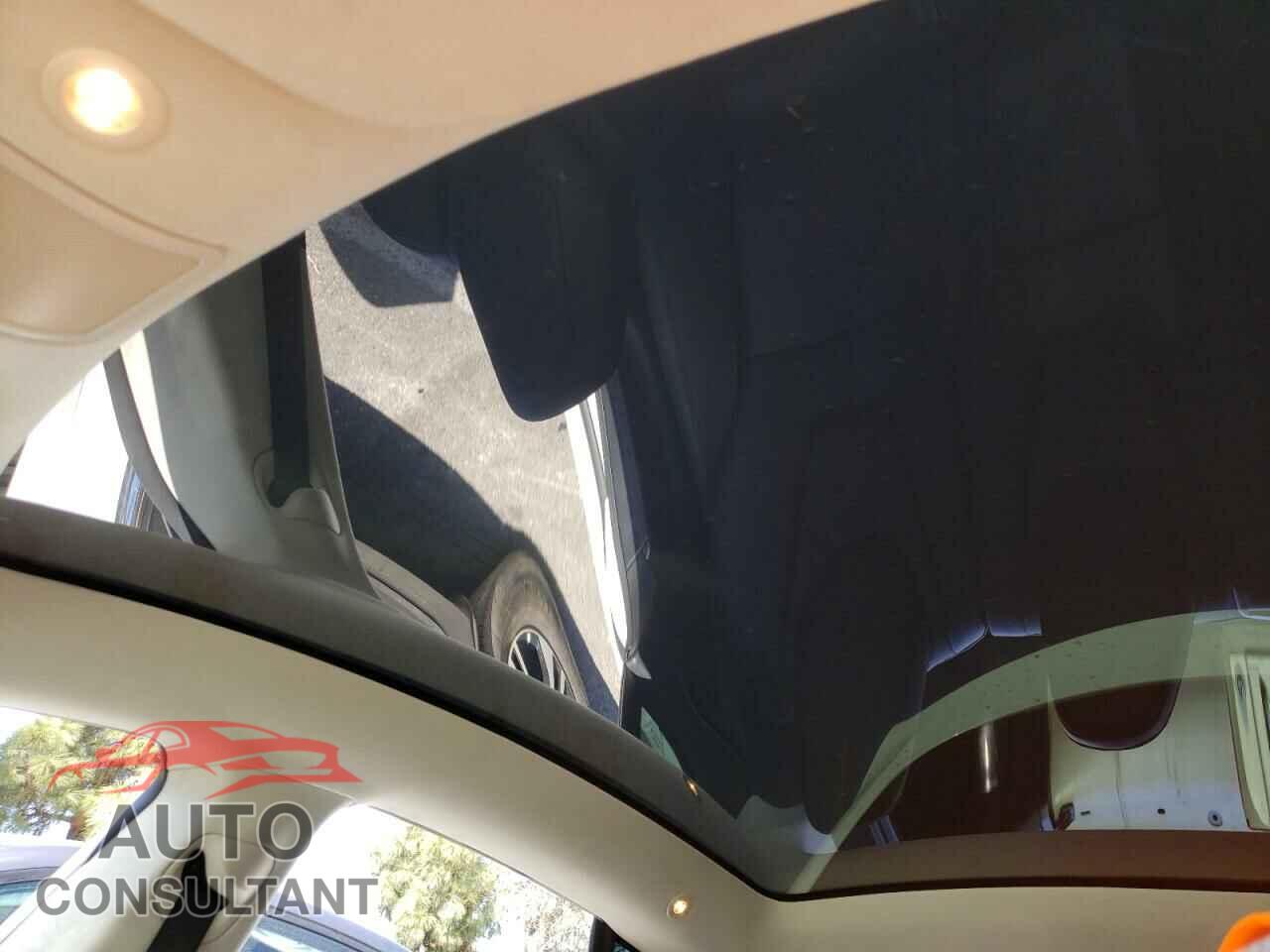 TESLA MODEL S 2018 - 5YJSA1E29JF271647