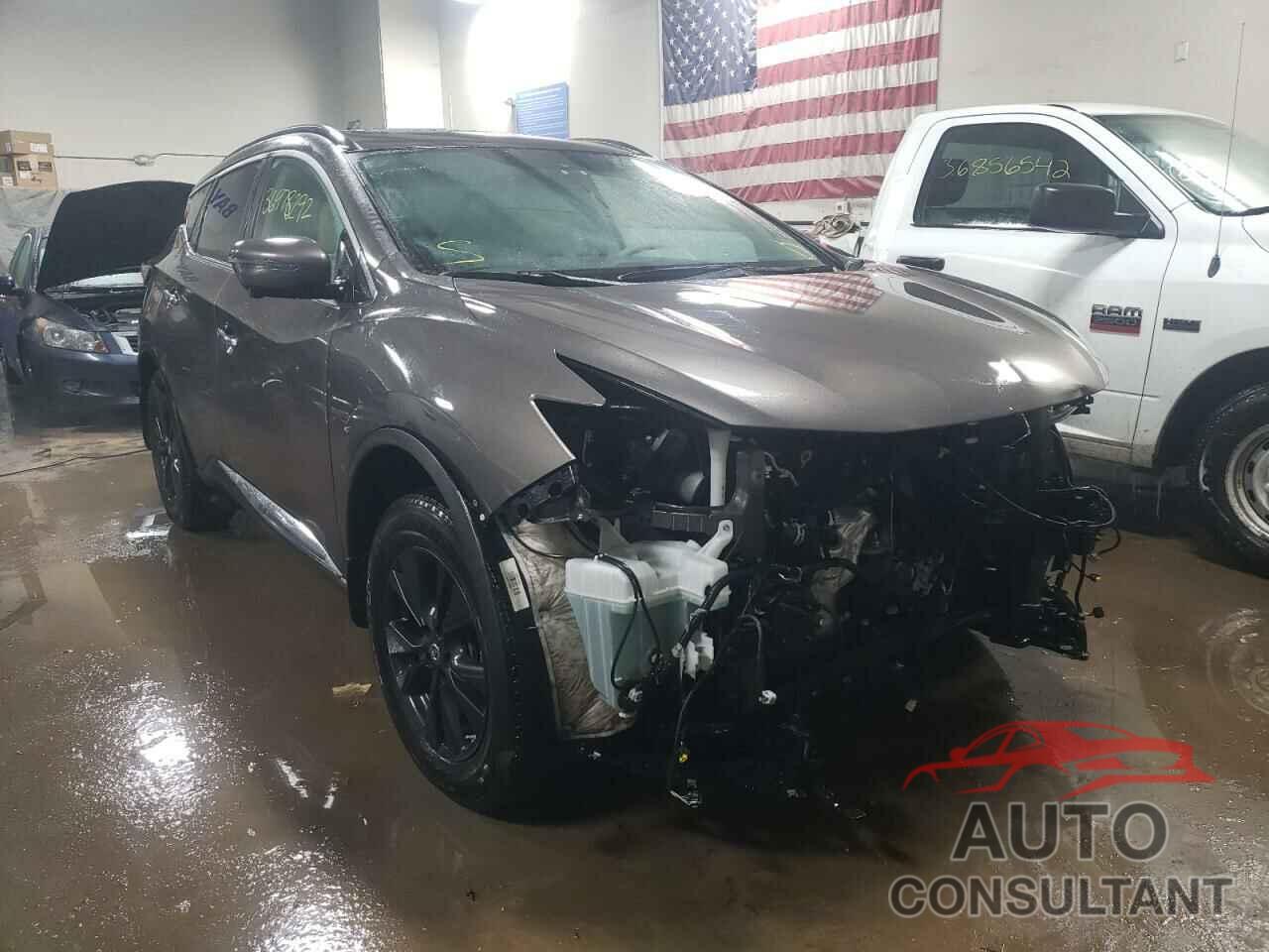 NISSAN MURANO 2018 - 5N1AZ2MG9JN200355