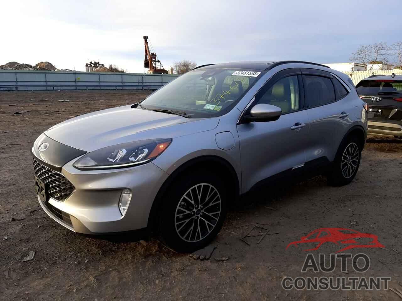 FORD ESCAPE 2021 - 1FMCU0KZ5MUB17872