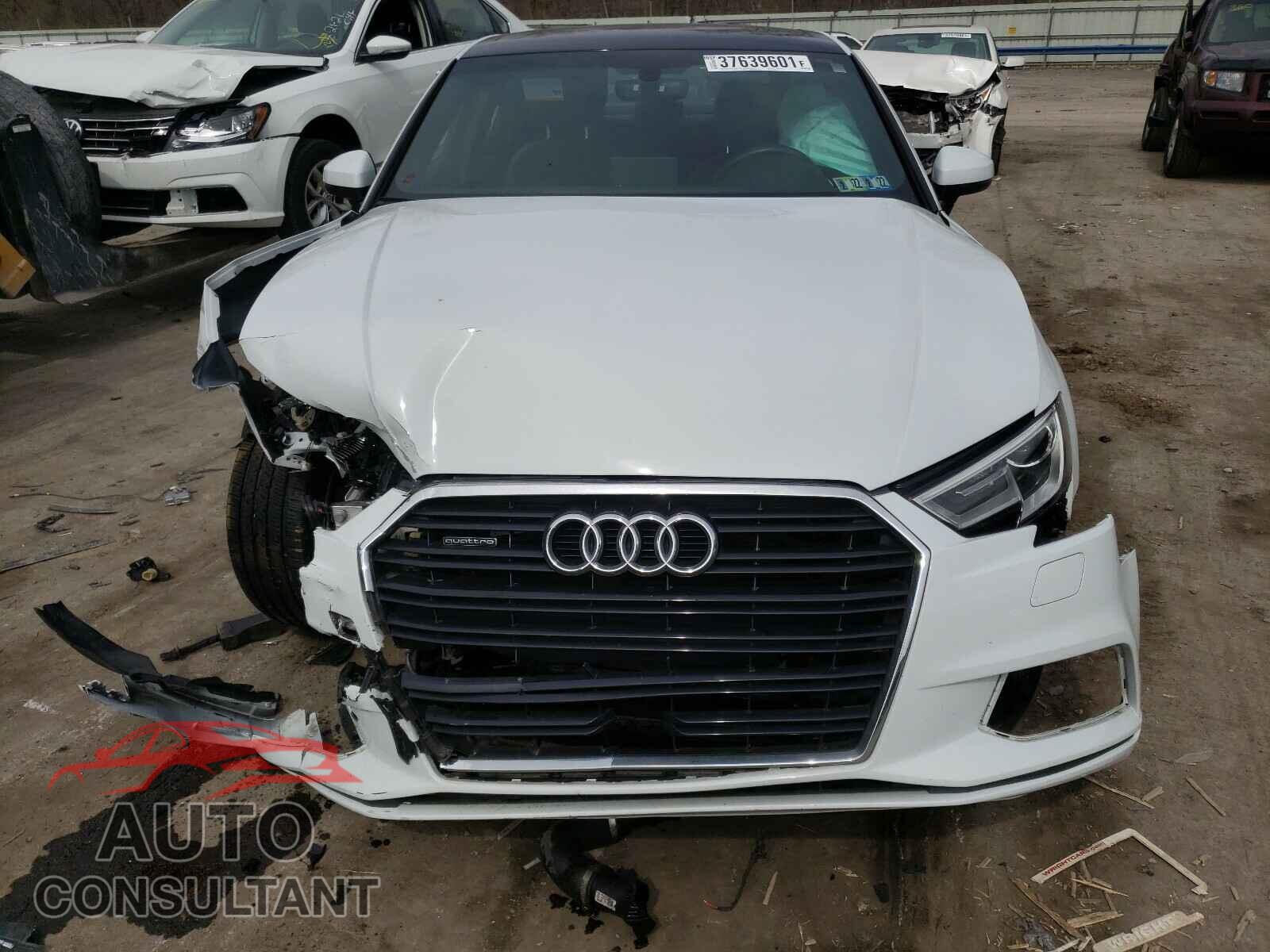 AUDI A3 2017 - WAUB8GFF2H1051332