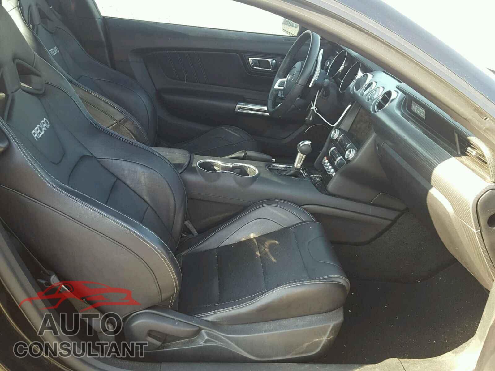 FORD MUSTANG 2015 - 1FA6P8TH3F5353940