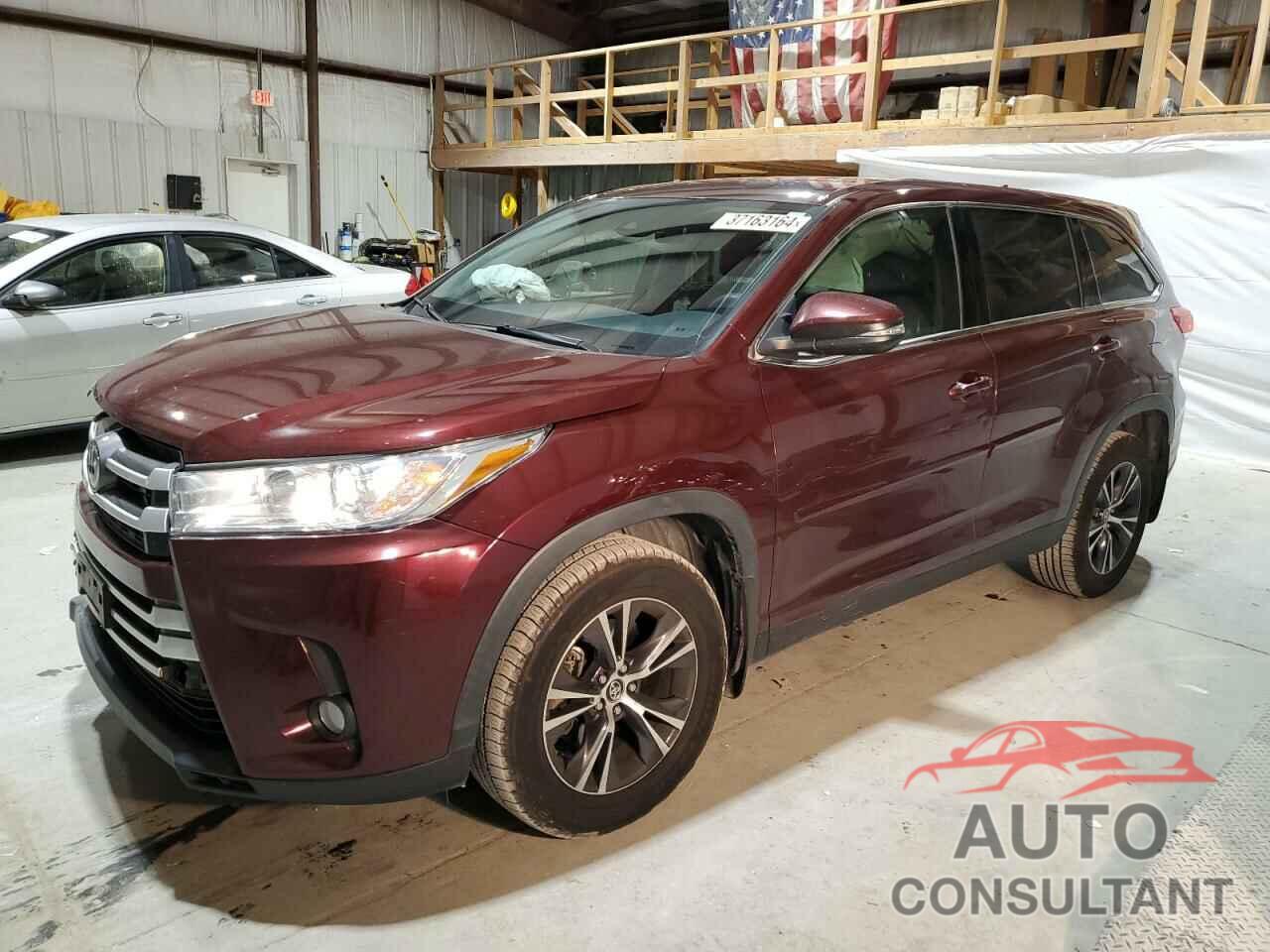 TOYOTA HIGHLANDER 2019 - 5TDZZRFH0KS360027