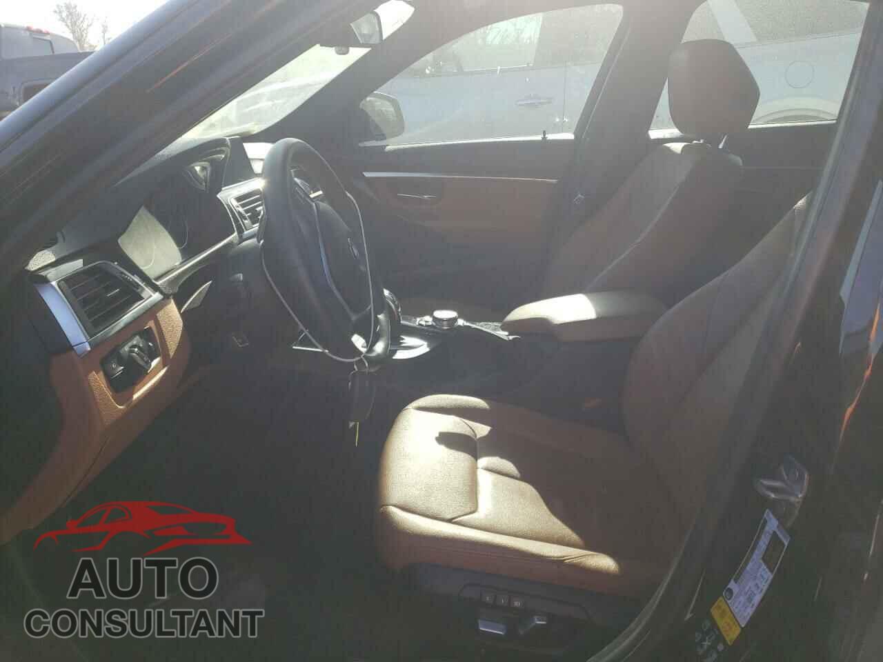 BMW 3 SERIES 2016 - WBA8E3G59GNU05016