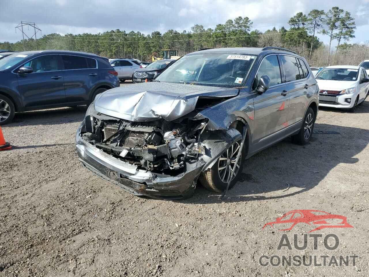 VOLKSWAGEN TIGUAN 2018 - 3VV3B7AX3JM190162