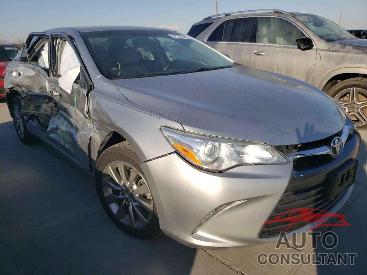 TOYOTA CAMRY 2016 - 4T4BF1FK3GR519604