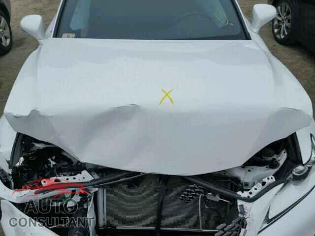 LEXUS IS250 2015 - JTHCF1D27F5019152