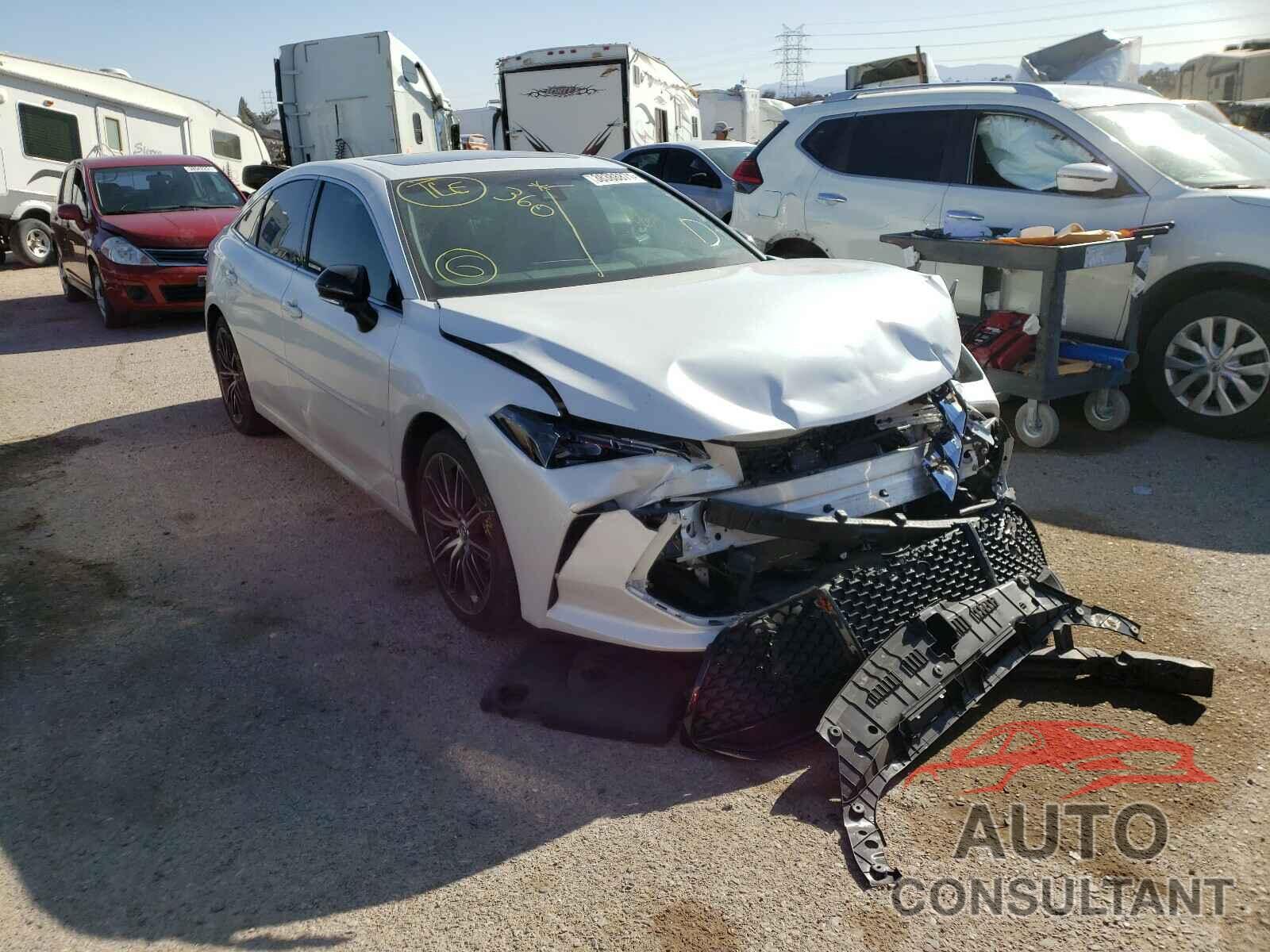 TOYOTA AVALON 2019 - 4T1BZ1FB2KU004698