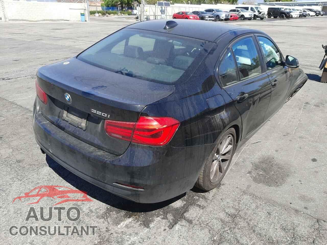 BMW 3 SERIES 2016 - WBA8E1G58GNU10955