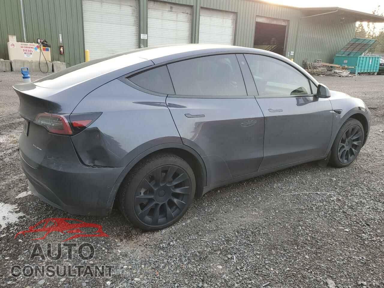 TESLA MODEL Y 2022 - 7SAYGDEE2NF368475