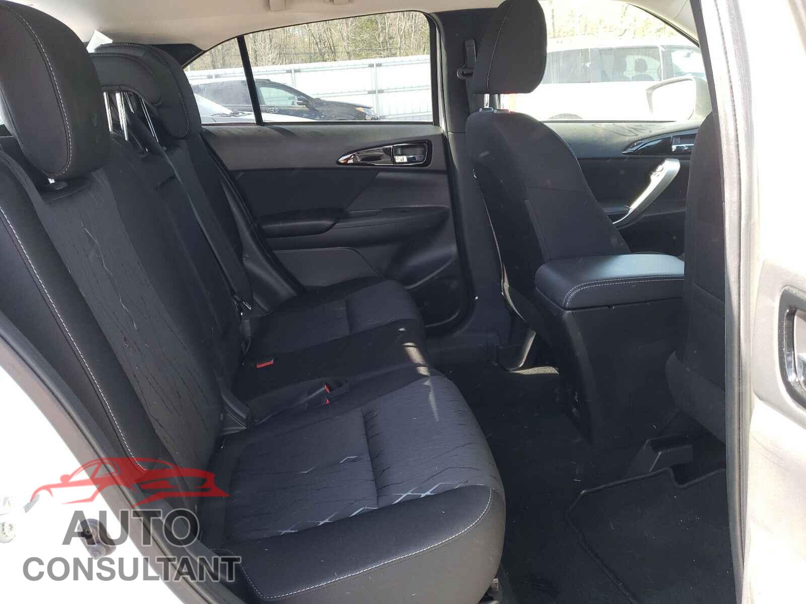 MITSUBISHI ECLIPSE 2019 - JA4AT5AA8KZ020649