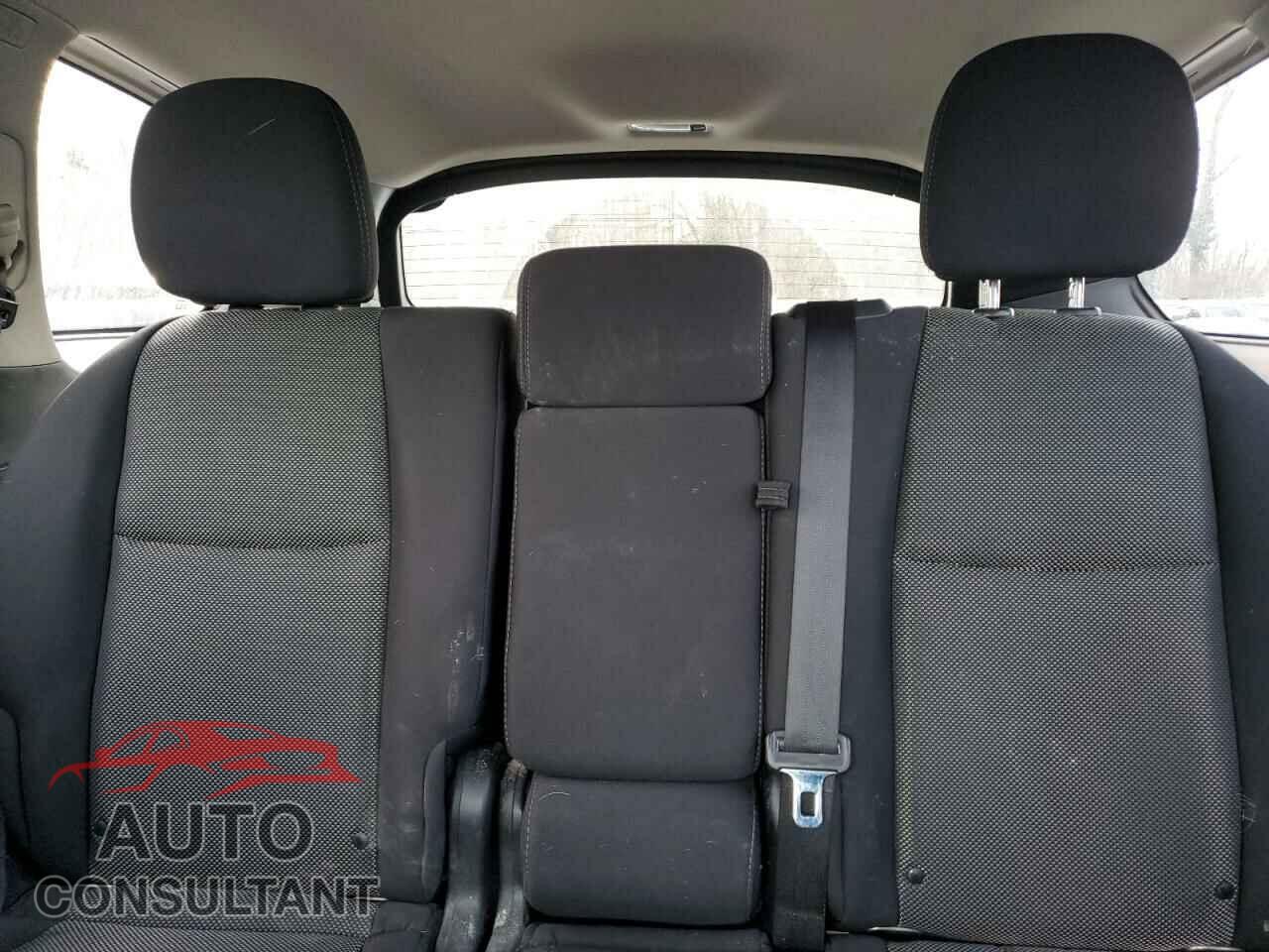 NISSAN PATHFINDER 2017 - 5N1DR2MM5HC911043