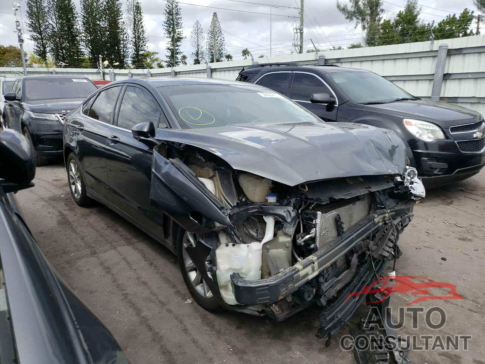 FORD FUSION 2017 - 3FA6P0HDXHR126493
