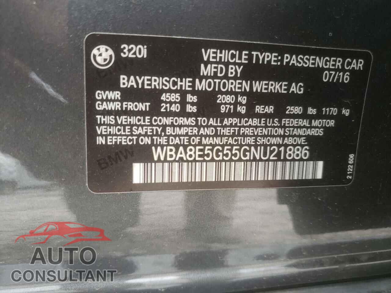 BMW 3 SERIES 2016 - WBA8E5G55GNU21886