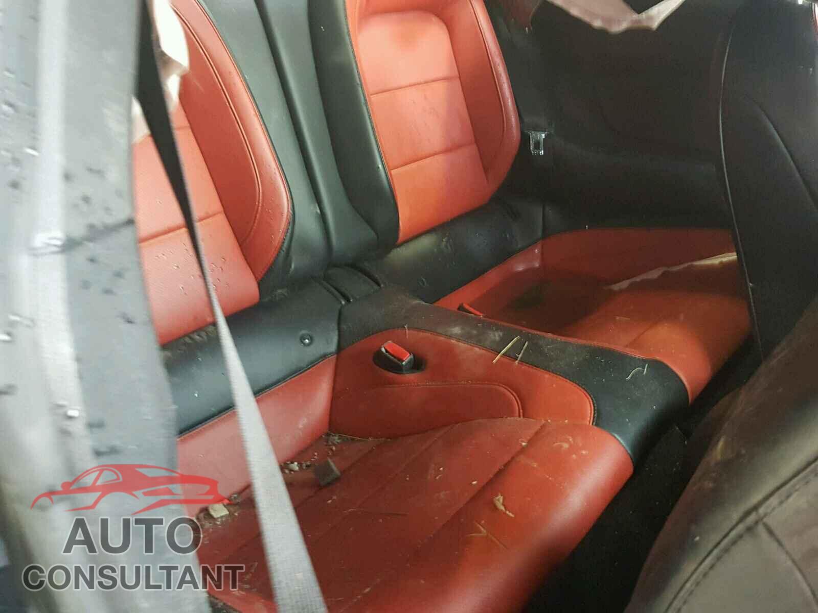 FORD MUSTANG 2017 - 1FA6P8TH9H5230856