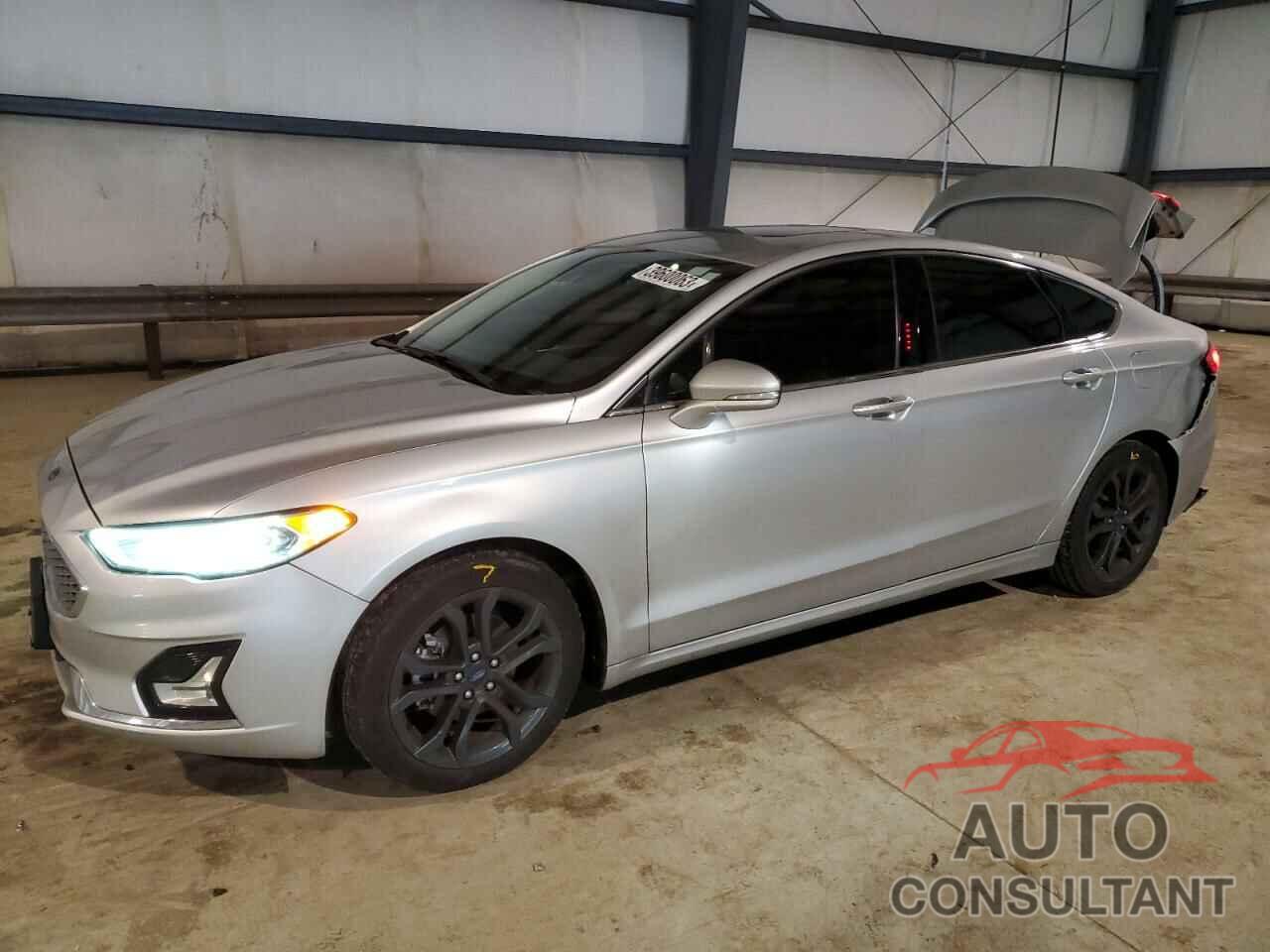 FORD FUSION 2019 - 3FA6P0RU1KR202902