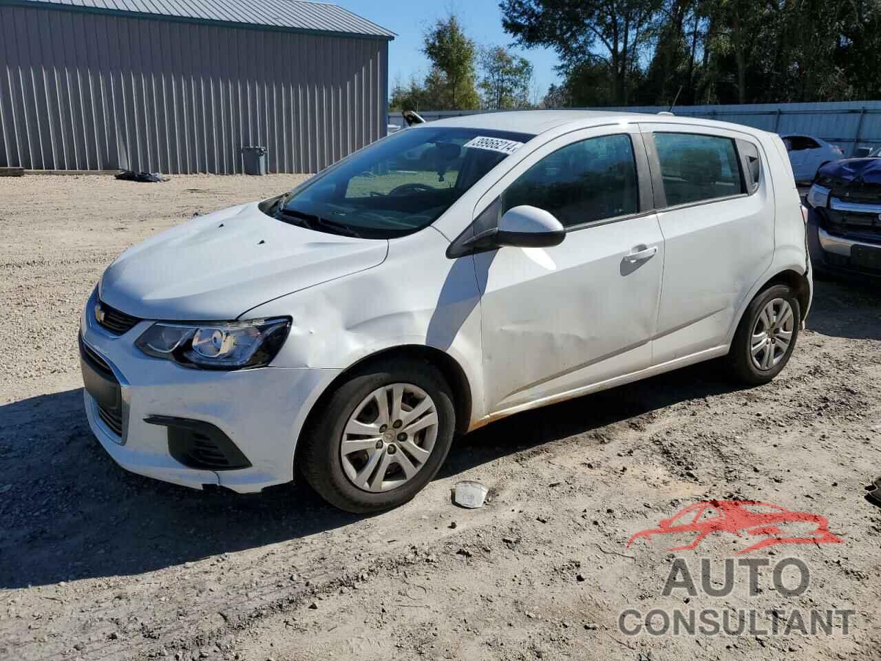 CHEVROLET SONIC 2017 - 1G1JG6SH3H4168458