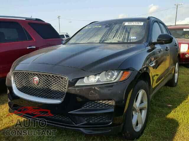 JAGUAR F-PACE 2017 - SADCJ2BV7HA091387