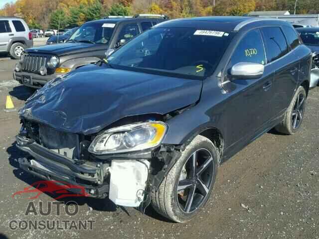 VOLVO XC60 2016 - YV4902RS4G2801842