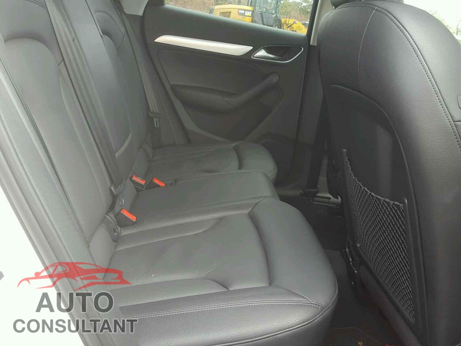 AUDI Q3 2015 - WA1BFCFS2FR003353