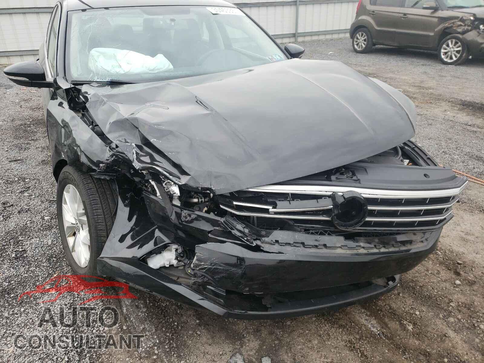 VOLKSWAGEN PASSAT 2016 - 1VWAT7A31GC024746