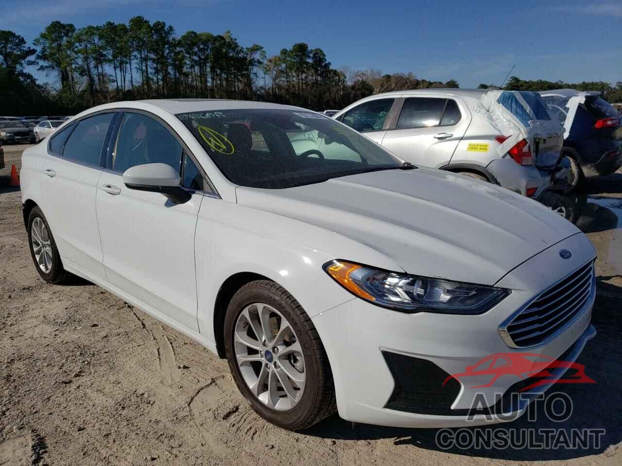 FORD FUSION 2020 - 3FA6P0HD4LR202301