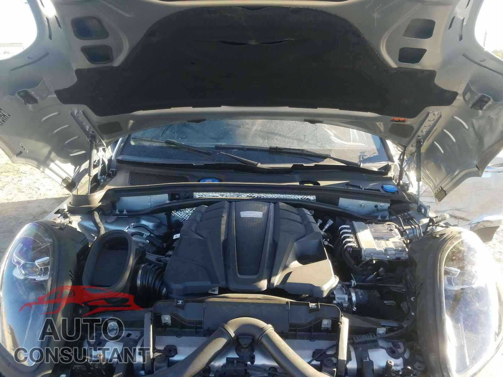 PORSCHE MACAN 2019 - WP1AB2A53KLB32352