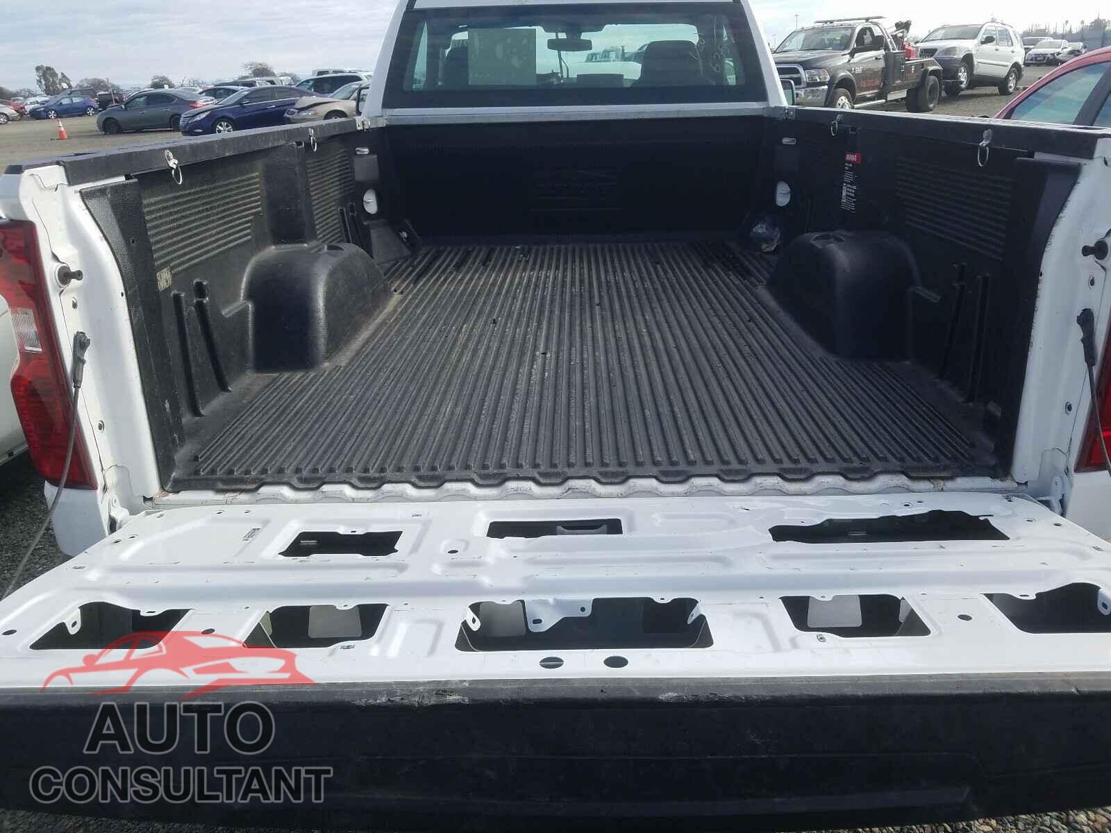 CHEVROLET SILVERADO 2020 - 3GCNWAEFXLG406357