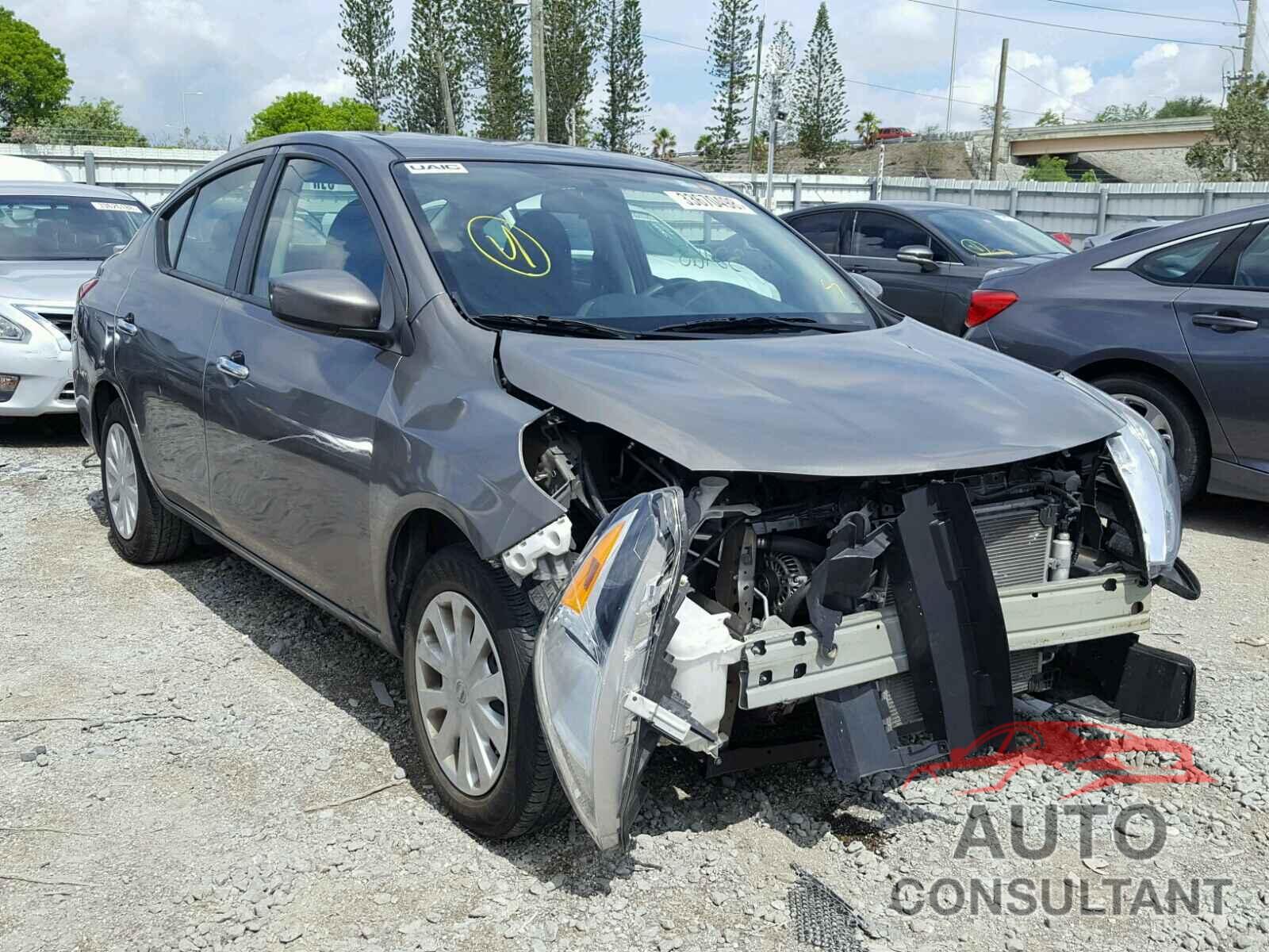 NISSAN VERSA 2016 - 3MYDLBYVXKY505848