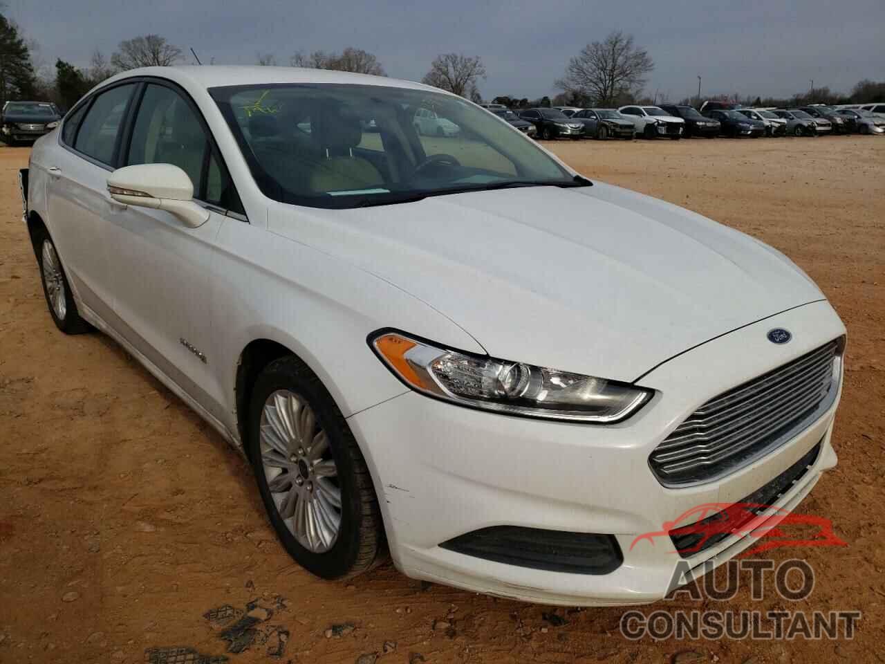 FORD FUSION 2016 - 3FA6P0LU6GR251335