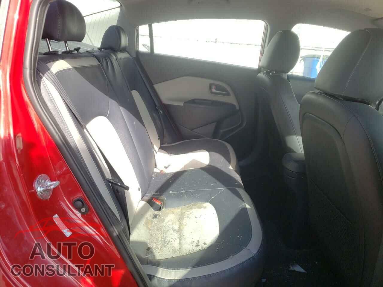 KIA RIO 2016 - KNADN4A33G6587656