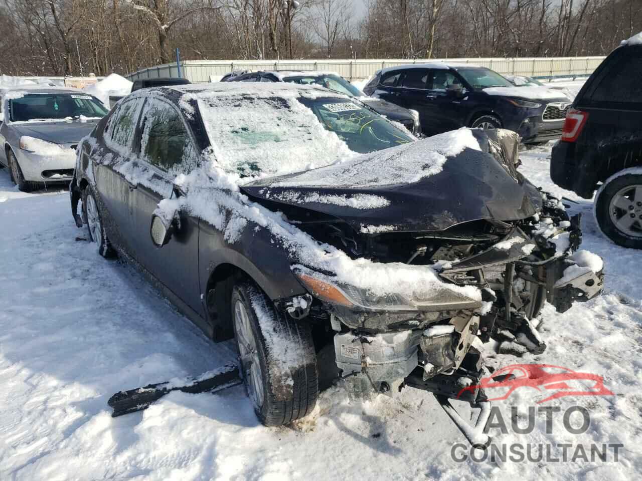TOYOTA CAMRY 2018 - JTNB11HK0J3017877