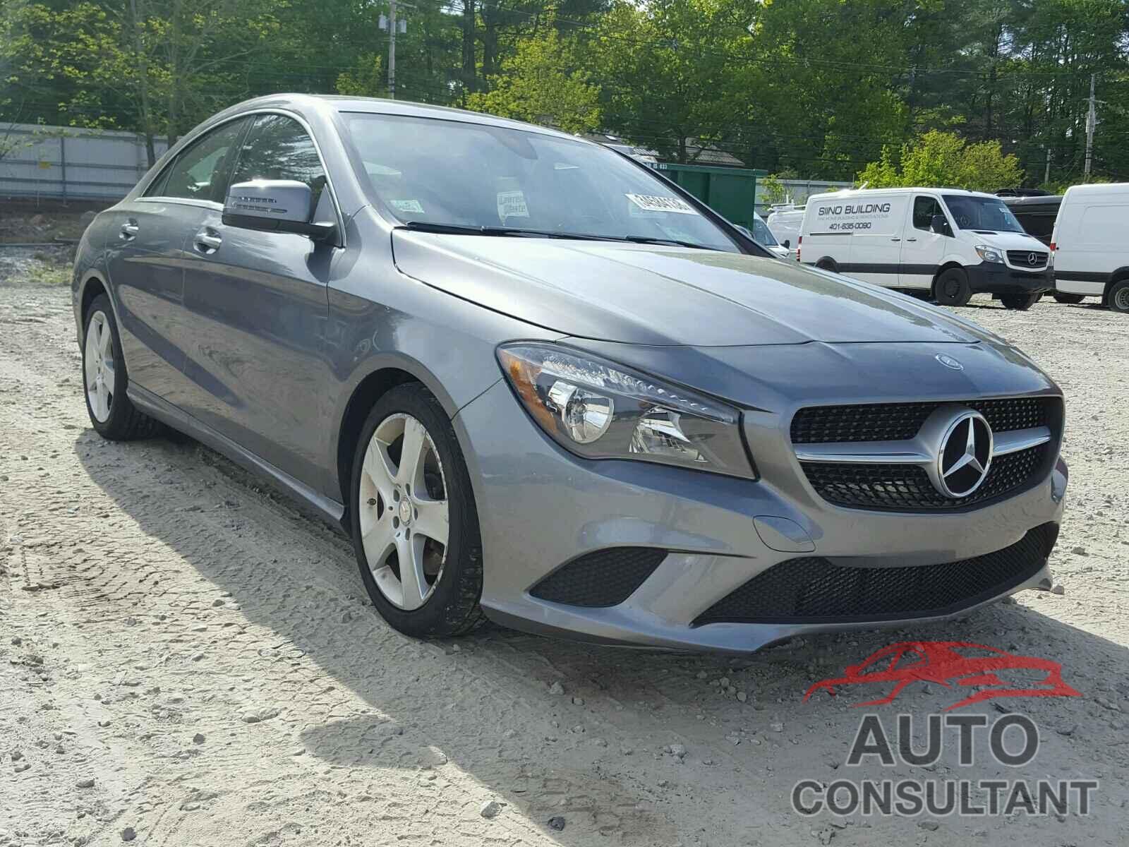 MERCEDES-BENZ CLA 250 2015 - WDDSJ4GB1FN216283