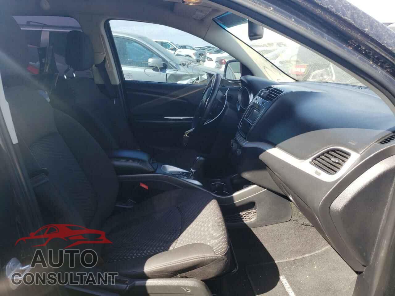 DODGE JOURNEY 2017 - 3C4PDCBB8HT644038